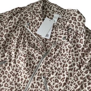 Ady P Classic Leopard Combo Front Zip  and Pockets Jacket Size L NWT